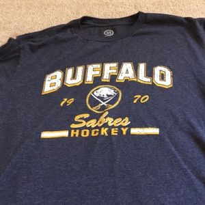 Buffalo Sabres Hockey shirt Large